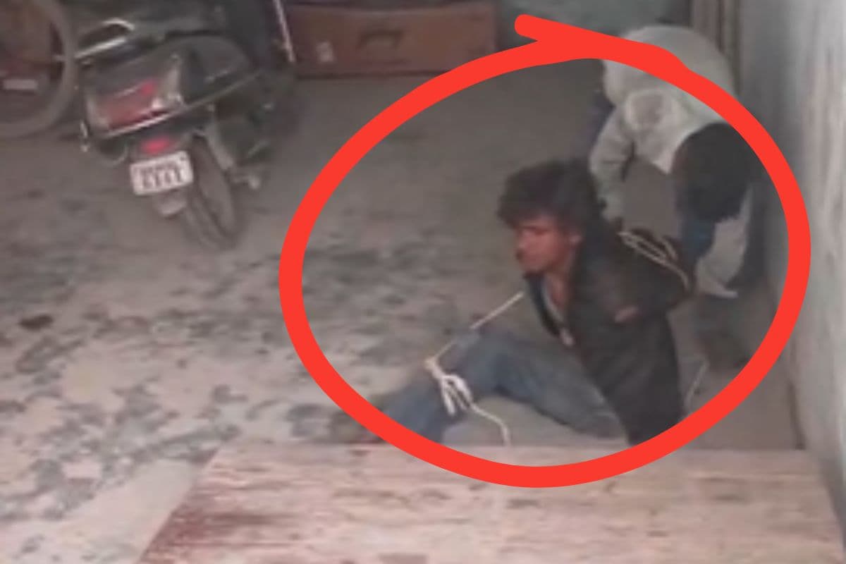 चोरी के शक में युवक को बनाया बंधक, मारपीट का वीडियो सोशल मीडिया पर वायरल
