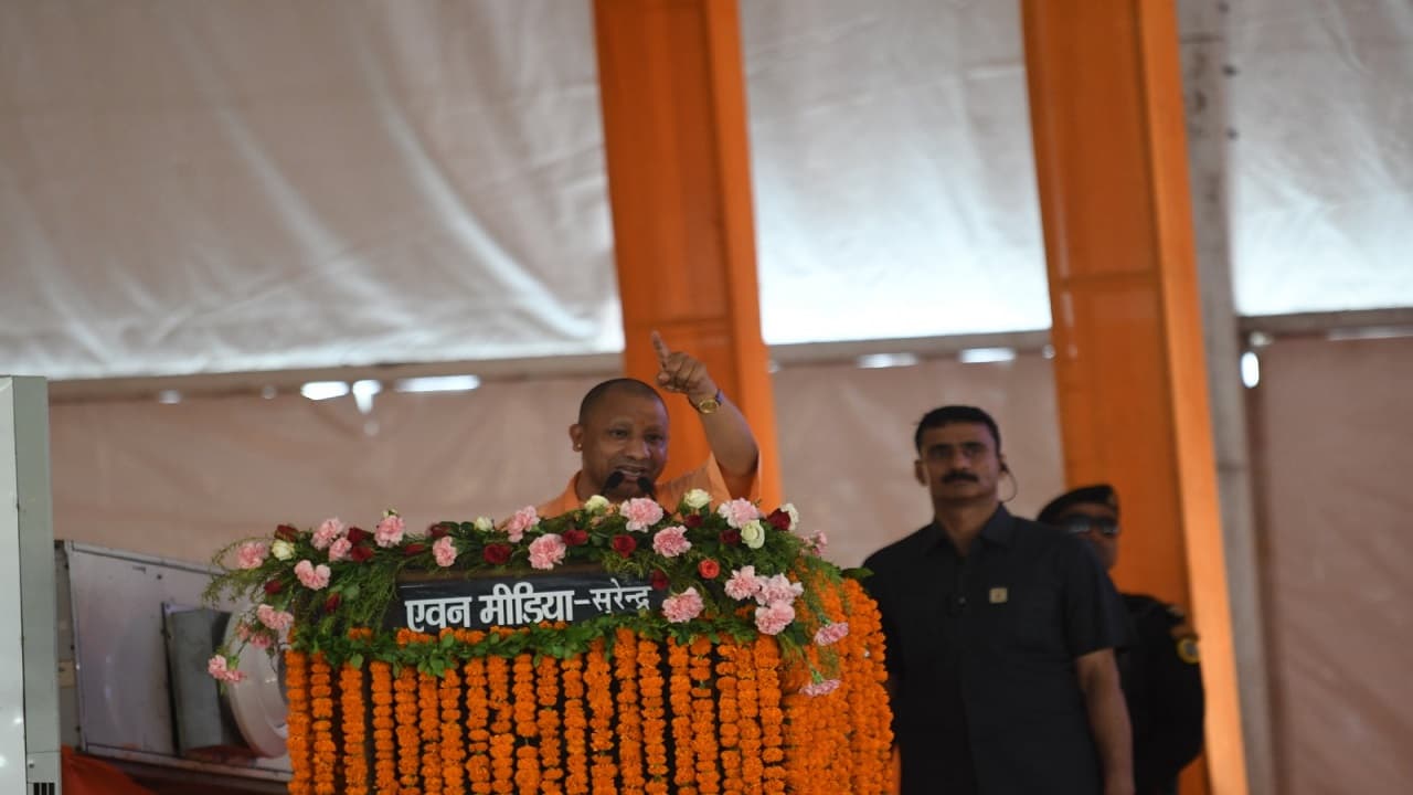सीएम योगी ने बलिया को दी साढ़े तीन हजार करोड़ की सौगात, 144 विकास परियोजनाओं का किया लोकार्पण और शिलान्यास