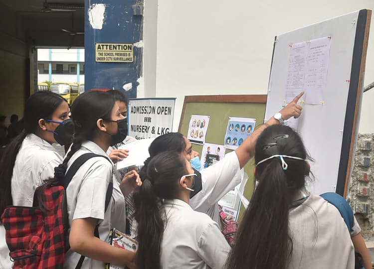 MP Board 10th 12th Result 2022 Update : एमपी बोर्ड का रिजल्ट जानें कब आएगा, ऐसे करें चेक