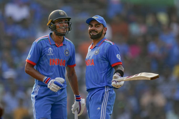 टीम इंडिया ने श्रीलंका को दिया 358 रन का विशाल लक्ष्य, विराट, गिल और श्रेयस की शानदार पारी, देखें तस्वीरें