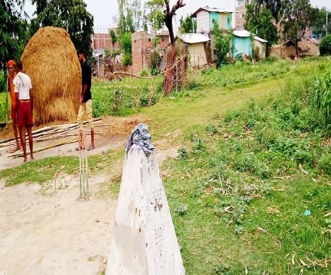भारत-नेपाल सीमा पर लगाये गये 123 में से 16 स्तंभ गायब, नो मेंस लैंड पर बस गयीं बस्तियां