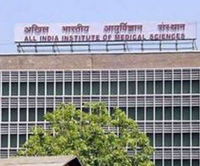कोरोना वायरस : एम्स ने पीपीई की कमी से निपटने के लिए लिया यह फैसला