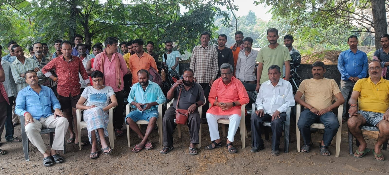 धनबाद : करंट लगने से कारखाना कर्मी की मौत, 11 लाख रुपये मुआवजे की मांग