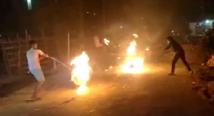 दीपावली पर समृद्धि का संदेश देती है मिथिला की हुक्का पाती परंपरा, संठी की खूब हो रही बिक्री