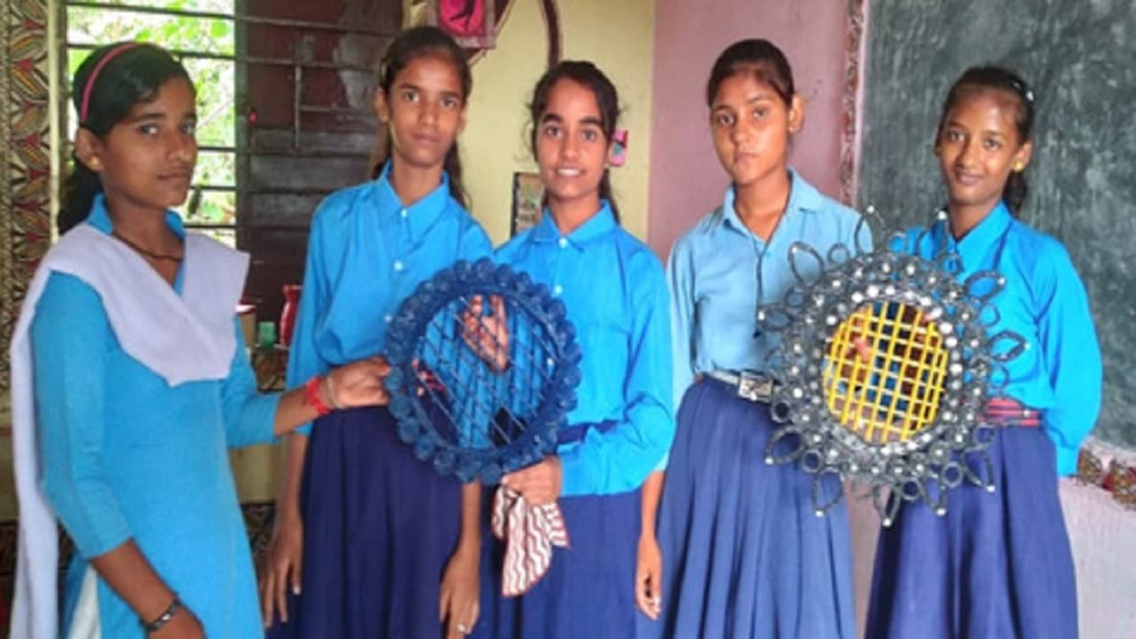 Bihar: कबाड़ से जुगाड़ थीम पर किलकारी के बच्चे दिखा रहे काबिलियत, स्कील का होगा विकास
