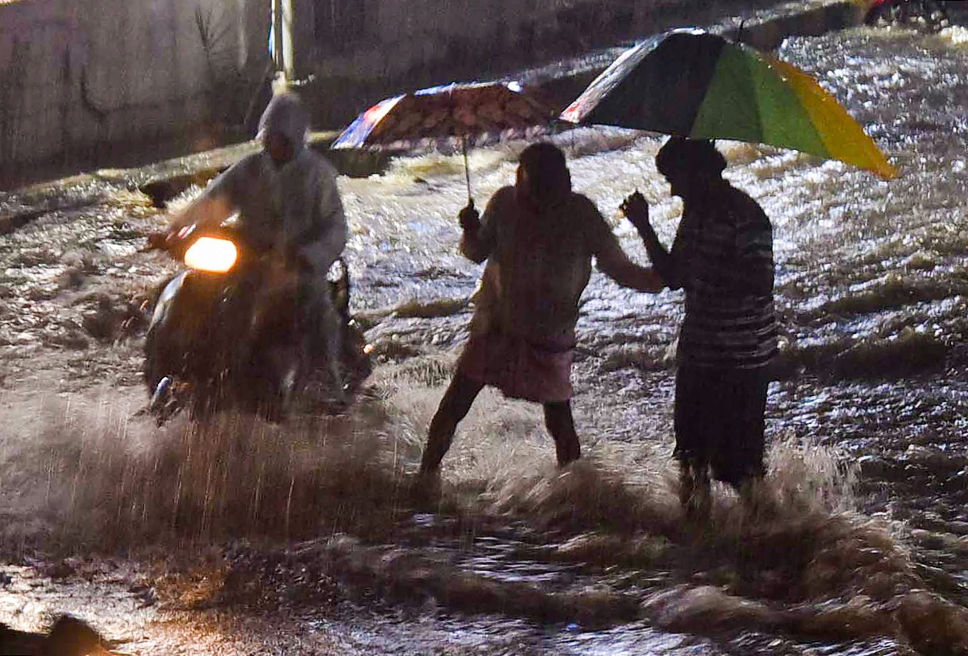 Weather Forecast Updates : कर्नाटक में 15 से 19 तक होगी बारिश