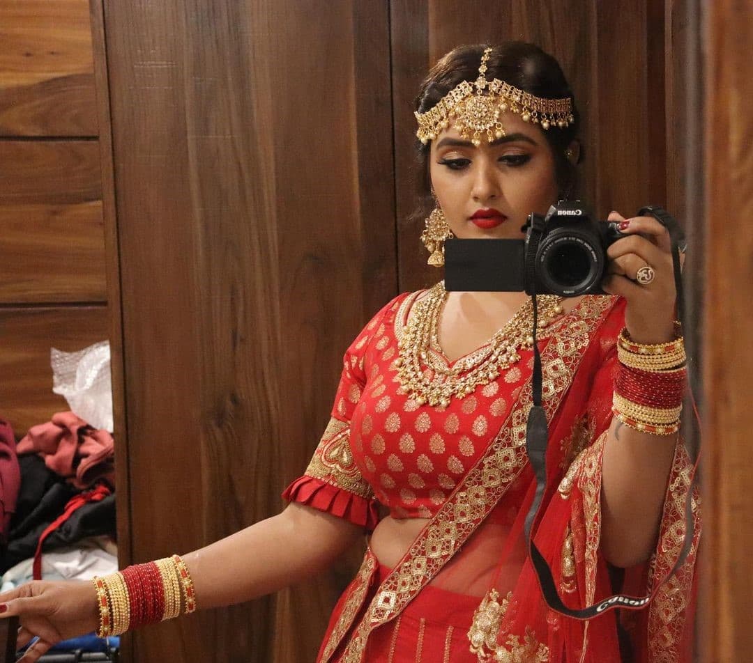 Bhojpuri Beauty Queen: भोजपुरी ब्यूटी क्वीन काजल का दिलचस्प अंदाज, ‘दबंग गर्ल’ का दुपट्टा वाला VIDEO देखा क्या?