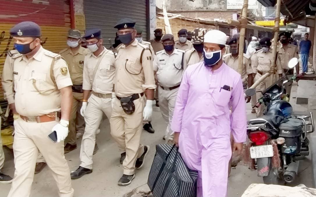 Tabligi Jamaat : तबलीगी जमात में शामिल होकर बिहार पहुंचे 38 मलयेशियाई, बांग्लादेशी और इंडोनेशियाई नागरिकों को भेजा गया जेल