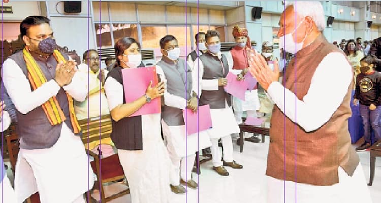 Nitish Cabinet Expansion : जदयू ने किया सोशल इंजीनियरिंग का इस्तेमाल, उच्च जाति को 37.5 और पिछड़ा वर्ग को 25 फीसदी मिली जगह