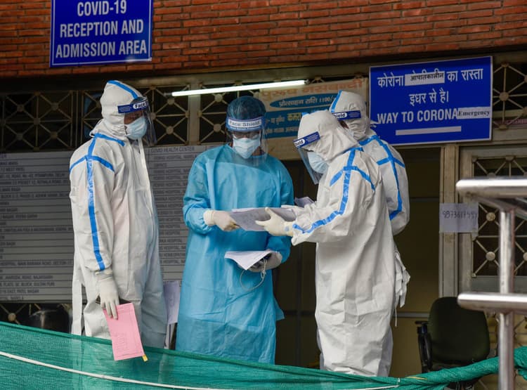 Coronavirus Update : महाराष्ट्र में कोरोना के 2701 नये मामले, 81 लोगों की मौत, संक्रमितों की संख्या बढ़कर 113445 हुई