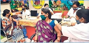 Coronavirus in Bihar : बिहार में महिलाओं से अधिक पुरुष संक्रमित, 53 प्रतिशत मरीज 25 से 49 साल के