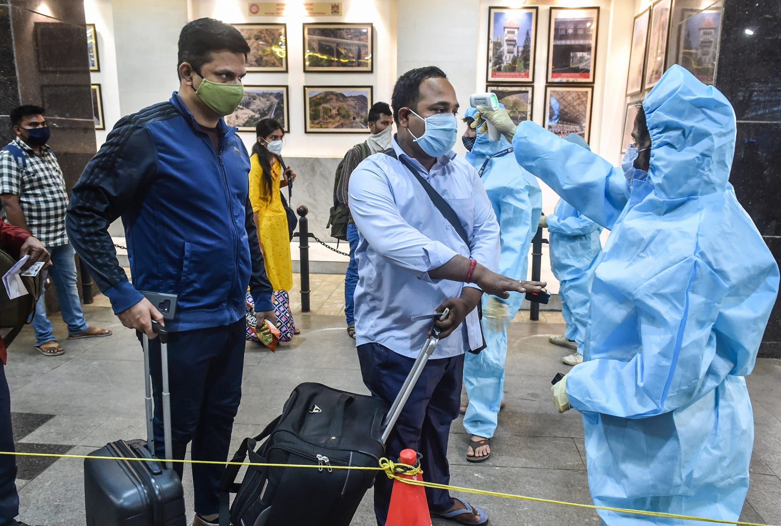 Lockdown Updates : होली के पहले लगेगा लॉकडाउन ? पिछले 24 घंटे में 47,000 से ज्यादा नये केस, 275 मौत, देश के इन राज्यों में फूटा 'कोरोना बम'