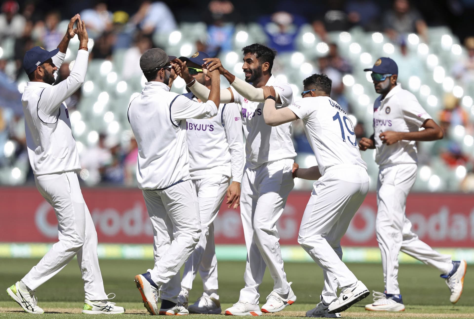 India Vs Australia 2nd test : आस्ट्रेलिया के इस खिलाड़ी को लगता है भारतीय टीम सीरीज में अब उबर नहीं पायेगी India Vs Australia 2nd test : आस्ट्रेलिया के इस खिलाड़ी को लगता है भारतीय टीम सीरीज में अब उबर नहीं पायेगी