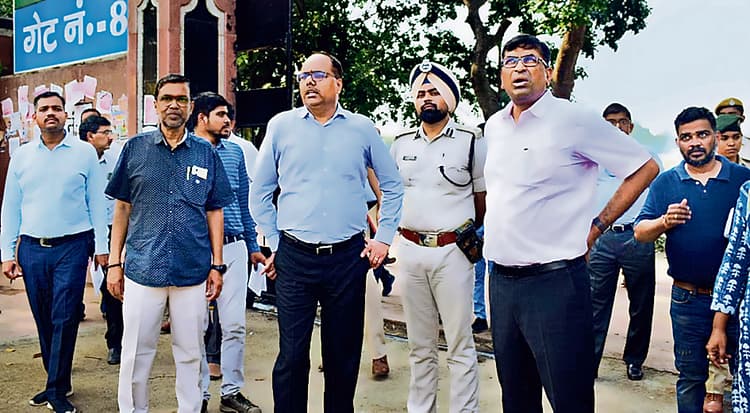 Dussehra 2022 : पटना गांधी मैदान में रावण वध को लेकर तैयारी शुरू, 53 कैमरों से होगी निगरानी