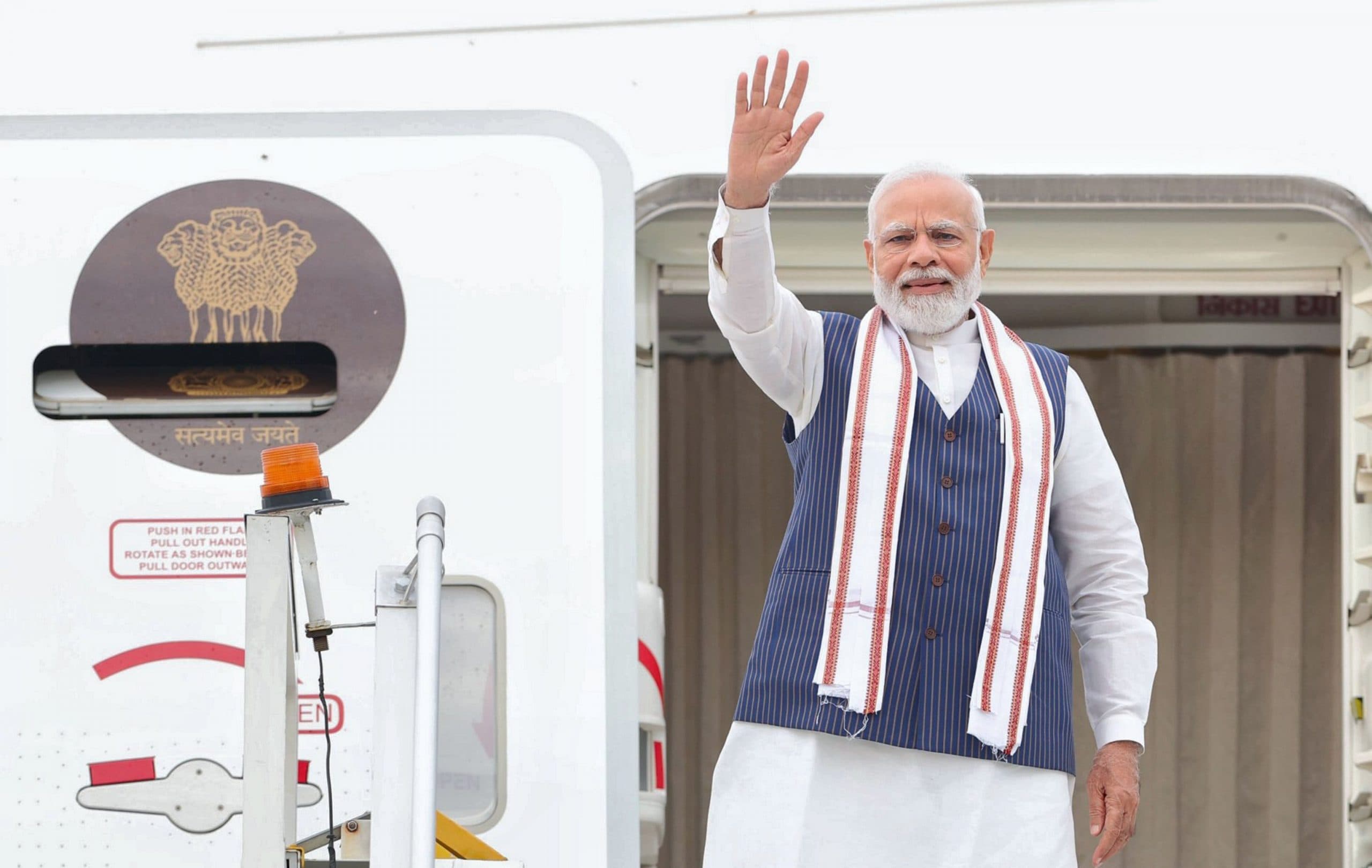 चीन को मोदी की दो टूक, भारत अपनी रक्षा के लिए पूरी तरह तैयार