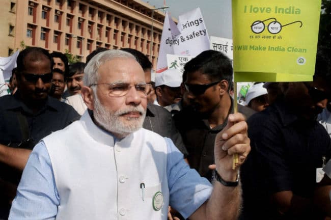 स्वच्छता के लिए लोगों के व्यवहार व सोच में बदलाव लाना है सबसे जरूरी