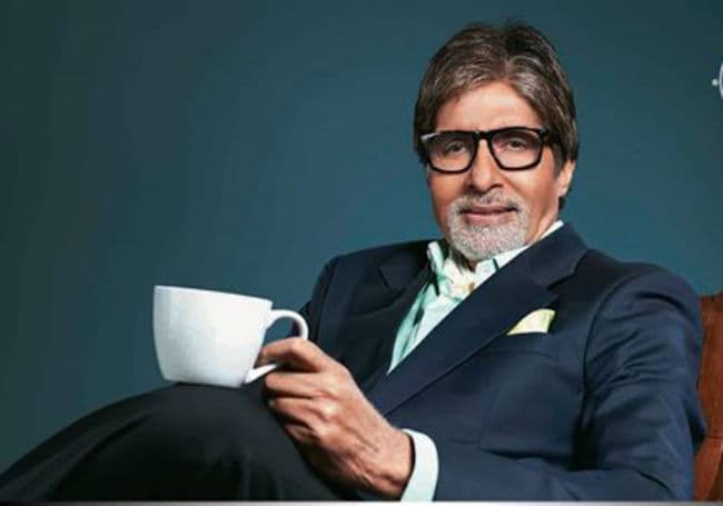 अमिताभ संग ठुमके लगाने वाले अधिकारियों को नोटिस