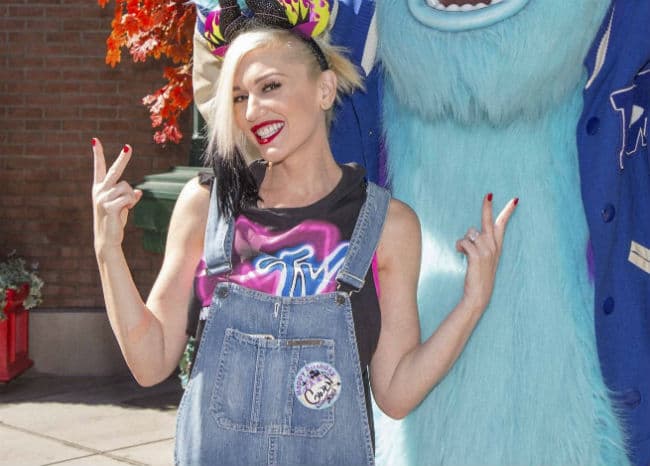 किशोरों में बढ़ रहा है sexting का चलन