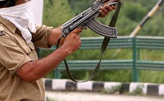 CISF के हेड कांस्टेबल ने तीन साथियों को गोली मारी