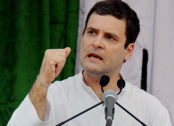 चीनी घुसपैठ करते रहे, मोदी झूला झूलते रहे : राहुल गांधी