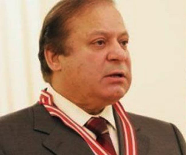 भारतीय सेना की जवाबी कार्रवाई से बैकफुट में पाकिस्तान, नवाज ने बुलायी हाईलेवल मीटिंग