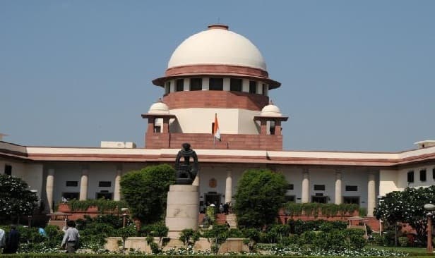 कालाधन मामलाः सुप्रीम कोर्ट की फटकार के बाद कल सरकार करेगी सारे नामों का खुलासा