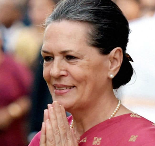 सोनिया के बुलावे पर दिल्ली पहुंचीं ममता, फिर गंठबंधन की तैयारी!
