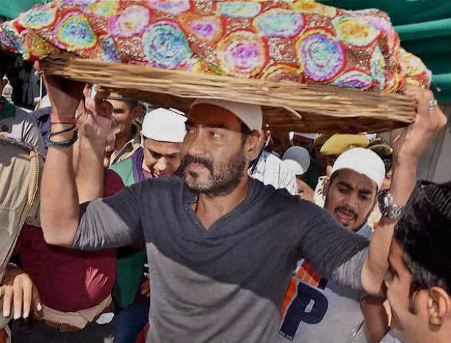 दुआ मांगने अजय पहुंचे अजमेर शरीफ