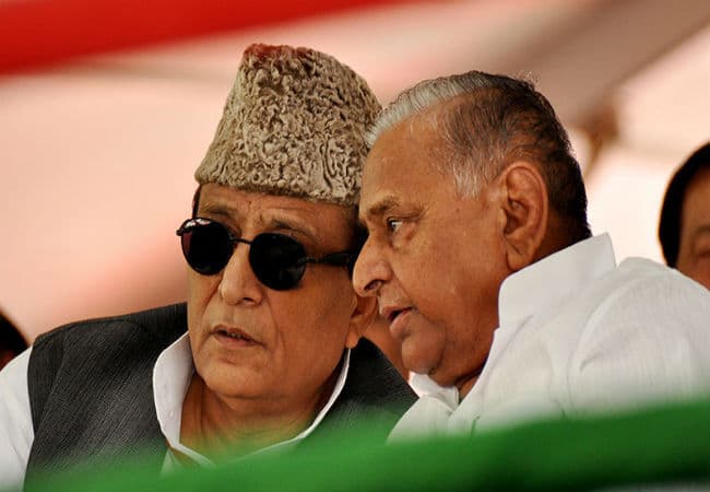 मुलायमवाद में तब्दील हुयी समाजवादी पार्टी