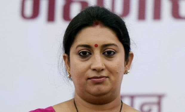 स्मृति ईरानी : ज्योतिष के सहारे राजनीति