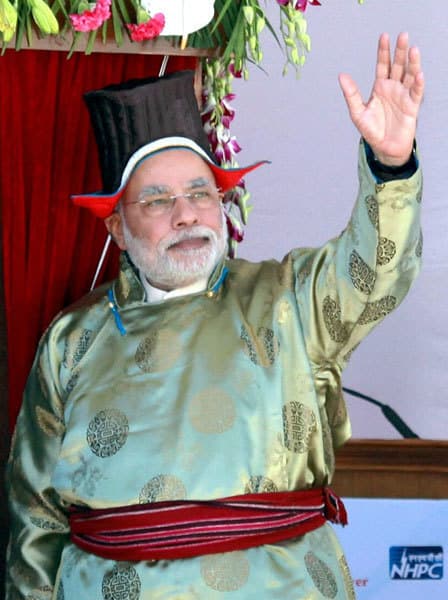 पीएम ने कहा, पूर्वोत्तर का विकास हुए बगैर भारत का विकास संभव नहीं