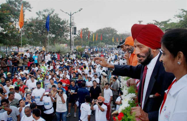 मिल्खा सिंह ने हैदराबाद 10 किमी दौड को हरी झंडी दिखाई
