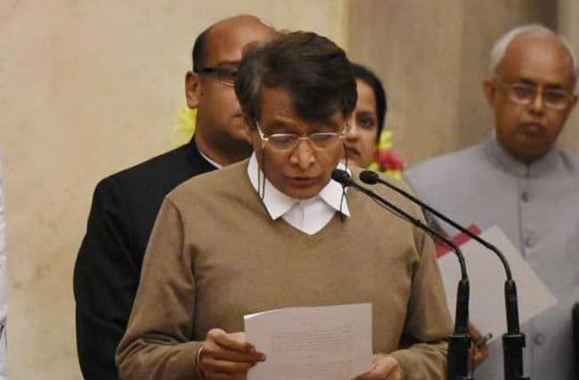 रेलवे में इन्वेस्टमेंट के लिए निजी क्ष्ोत्र आगे आएं : प्रभु