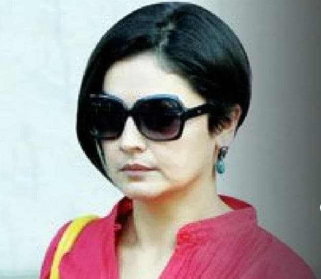 पूजा भट्ट 11 साल बाद अपने पति से अलग हो गई...