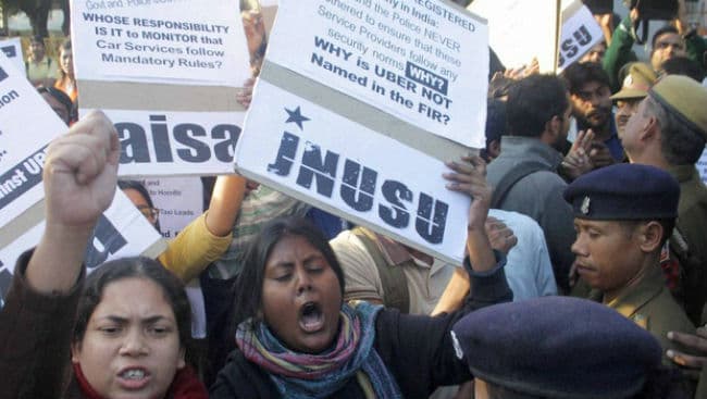 अमेरिकी ऑनलाइन टैक्सी सर्विस ''उबर कैब'' की मुश्किलें बढी