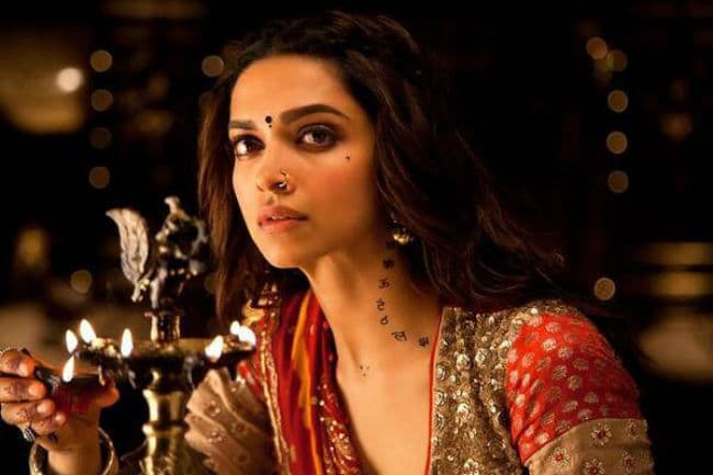 ‘खून भरी मांग'' की रीमेक में नजर आयेंगी दीपिका पादुकोण