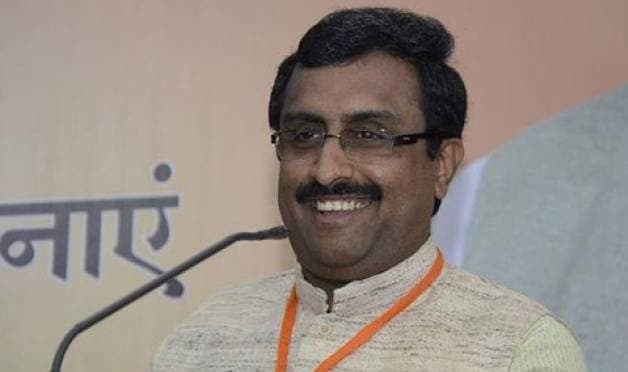 जम्मू कश्मीर में सरकार गठन को लेकर अन्य दलों से बातचीत जारीः भाजपा