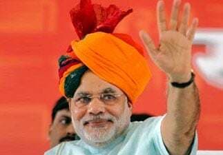मोदी ने कहा,कुरसी के लिए बदल गयी हैं ममता