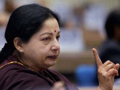 तमिलनाडु में खुलेंगे 360 नये ''अम्मा कैंटीन''