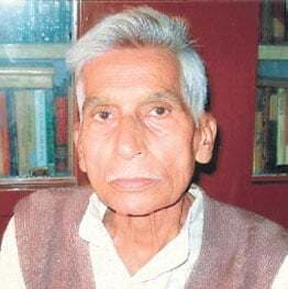 लेखन मुङो ऊर्जा से भर देता है