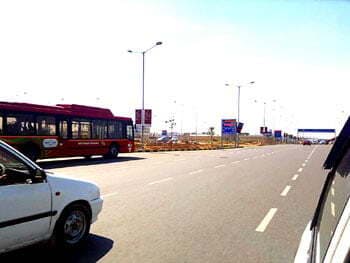 हिंदुस्तानी सड़कें और हादसे