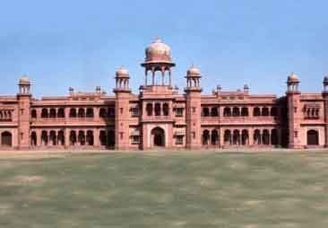 आगरा विवि ने खो दिया वाजपेयी का रिकॉर्ड