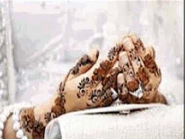 दूल्हा- दुल्हन समेत गंगा में डूबकर सात की मौत