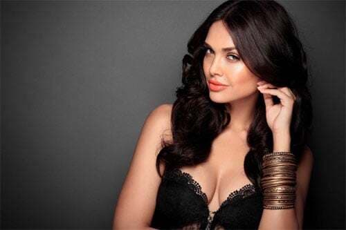 कैलेंडर के बाद ‘हमशक्ल’ में दिखेगा ईशा का हॉट लुक