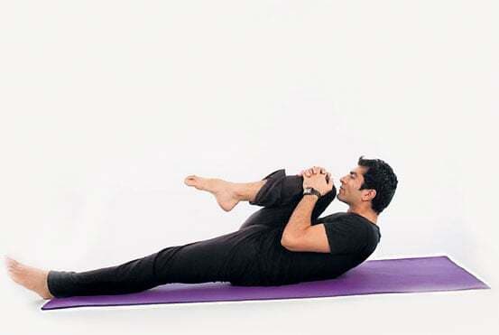 पवनमुक्तासन से दूर होती है गैस की समस्या