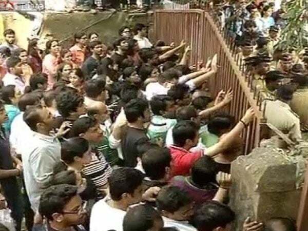 कैंपा कोला सोसाइटी के लोग सरेंडर करेंगे फ्लैट