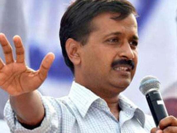 केजरीवाल ने दिल्ली में बिजली की कटौती पर भाजपा पर किया वार