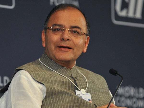 उच्च राजकोषीय घाटा व मुद्रास्फीति देश के लिए सबसे बडी चुनौतीः जेटली