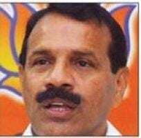 बच्चों की मौत पर रेल मंत्री ने दुख जताया