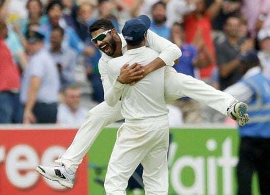 इंग्लैंड के दो खिलाडि़यों ने कहा,बल्ला उठाकर एंडरसन की ओर बढ़े थे जडेजा